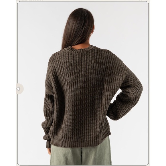 NWT It Is Well L.A. Chunky Knit Pullover Sweater Dark Olive Sz L Minimalist Cozy - Picture 2 of 8